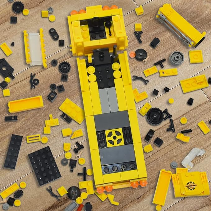 Construction Crane Vehicle 16 in 1 Creative STEM Building Blocks - Evergreen Toy Store