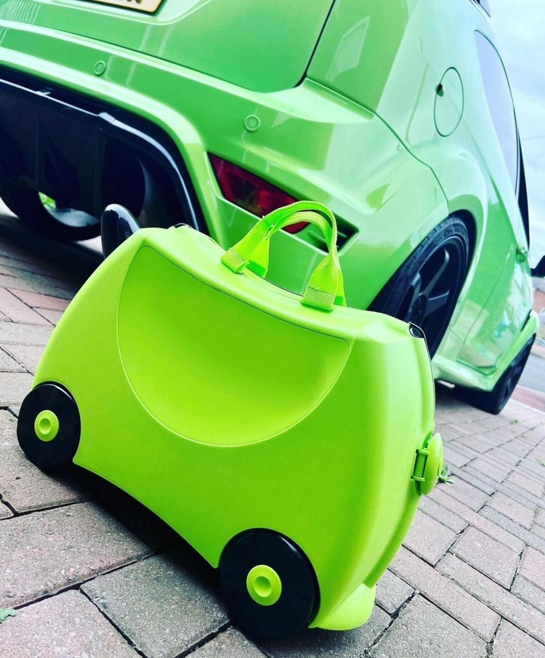 Evergreen Fun Case - Evergreen Toy Store