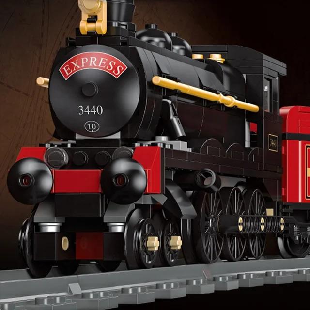 The GWR Steam Train Model Building Block Set - Evergreen Toy Store