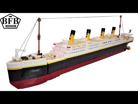 Titanic Cruise Ship in Building Blocks Set Evergreen Toy Store
